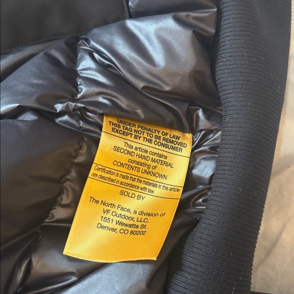 The North Face Arctic Bomber Jacket, M - Picture 6 of 8